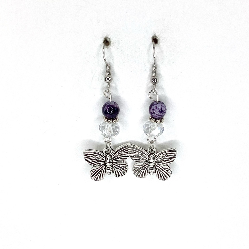 Butterfly Charm Earring Nwt